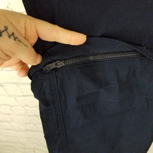 WIND RIVER | contemporary fit convertible pants - Picture 6 of 10